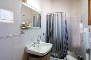 afoi-mathe-klafsi-karpenisi-room-a07