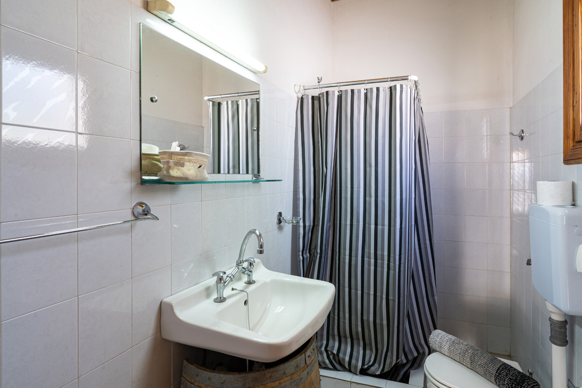 afoi-mathe-klafsi-karpenisi-room-a07