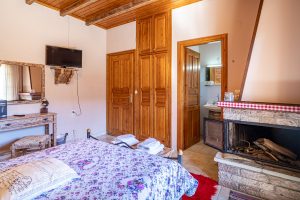 Δωμάτιο Τρία