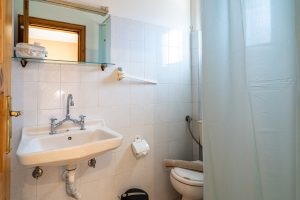 afoi-mathe-klafsi-karpenisi-room-d05